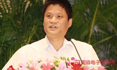 杨冰之：寻找外文版继续前行的动力