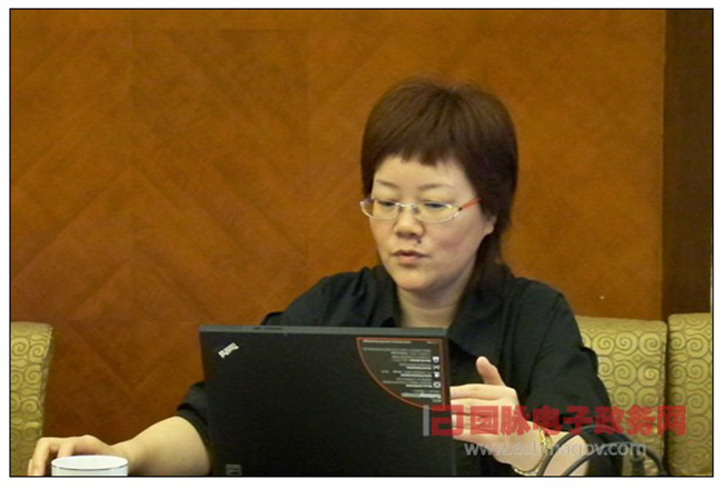 球王会体育官方网站互联政府网站评测研究中心副主任、首席规划师郑爱军女士